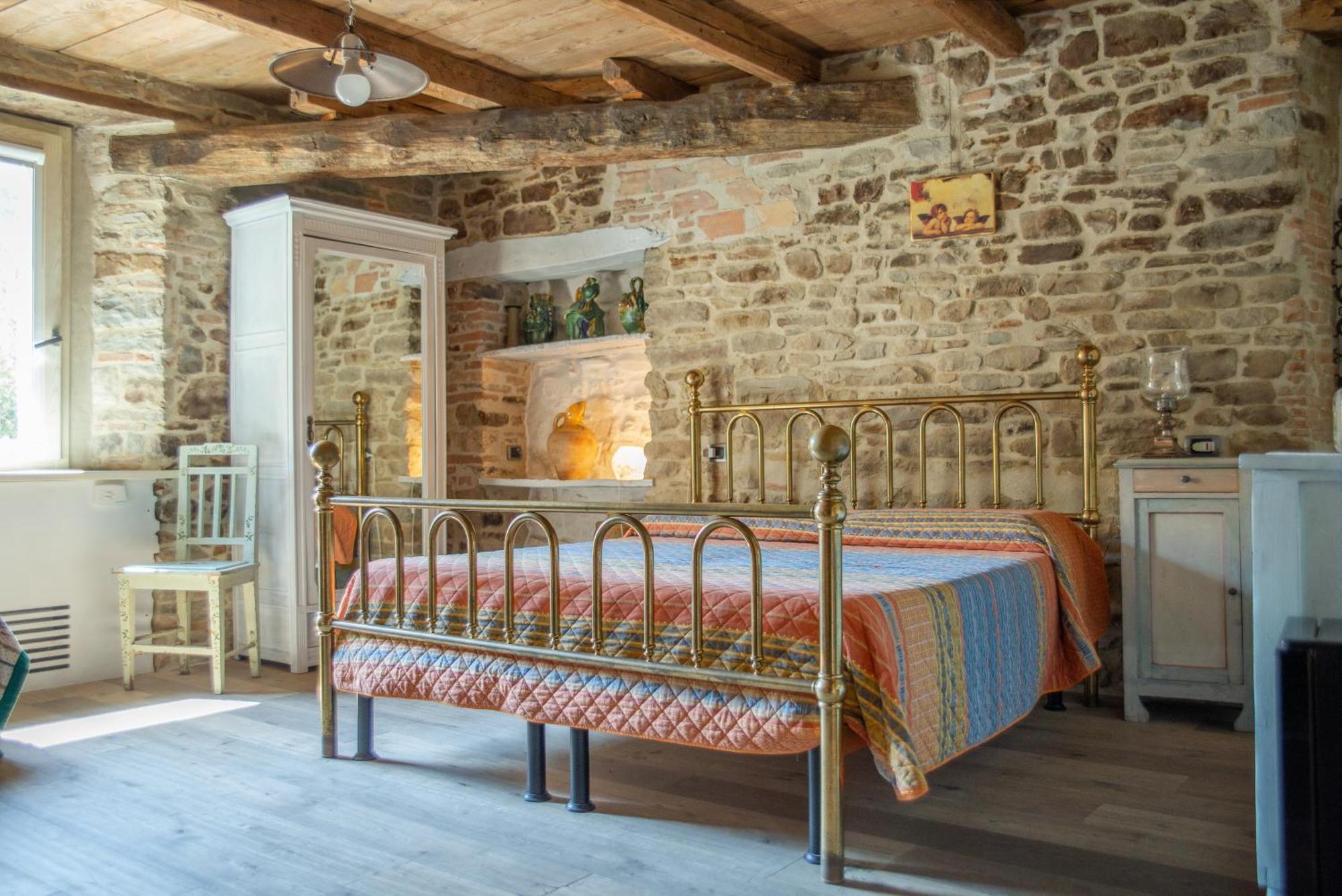 La Locanda Della Campanara Санта-София Экстерьер фото