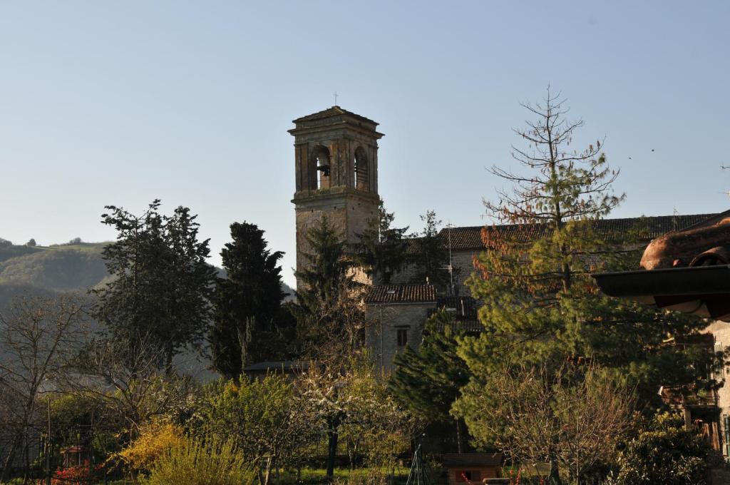 La Locanda Della Campanara Санта-София Экстерьер фото
